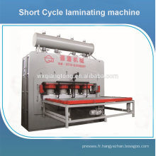 Machine de laminage de papier imprégné de mélamine à chaud